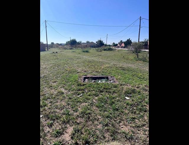 LAND FOR SALE IN MMABATHO 15
